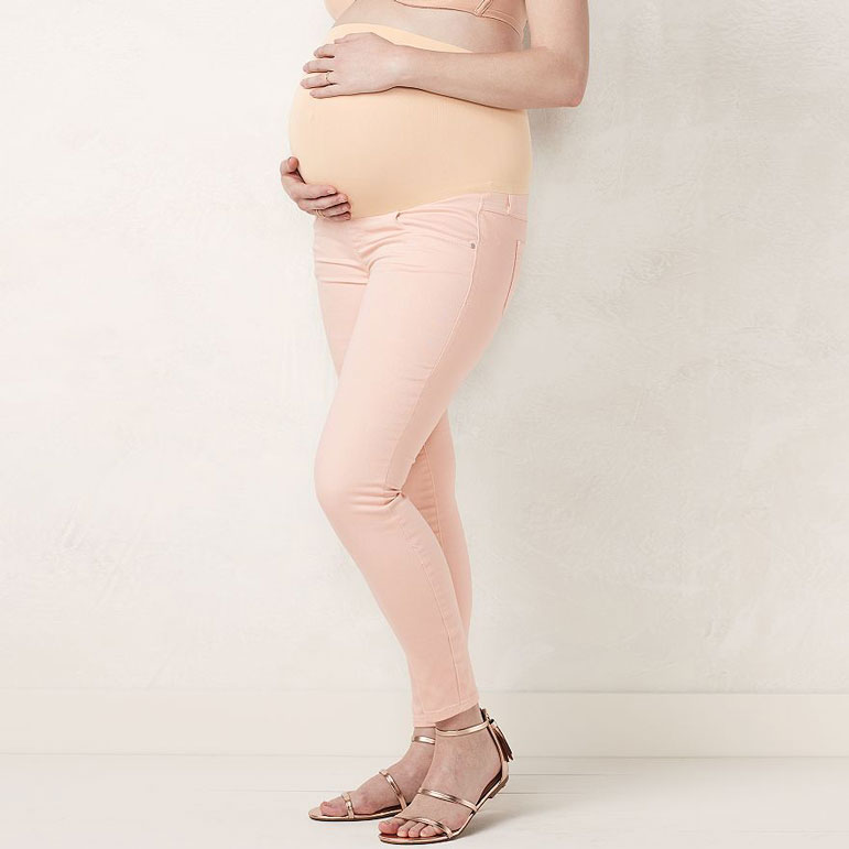 Lauren Conrad's New Maternity Line Is Making Pregnant Ladies Happy