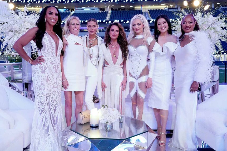 The Real Housewives of Beverly Hills cast pose together at Kyle Richards' white party.