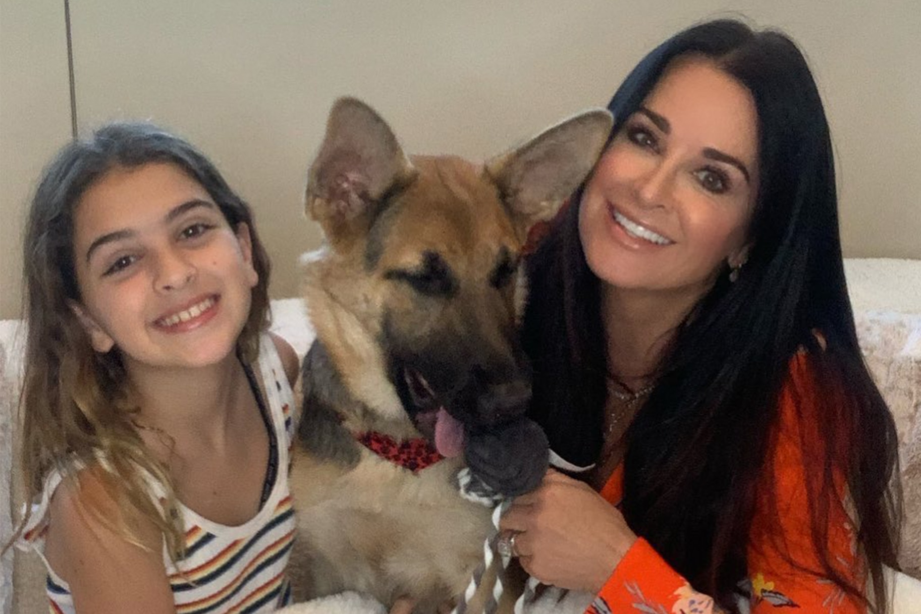 Kyle Richards в X: „@bethenny look what Portia is trying to steal