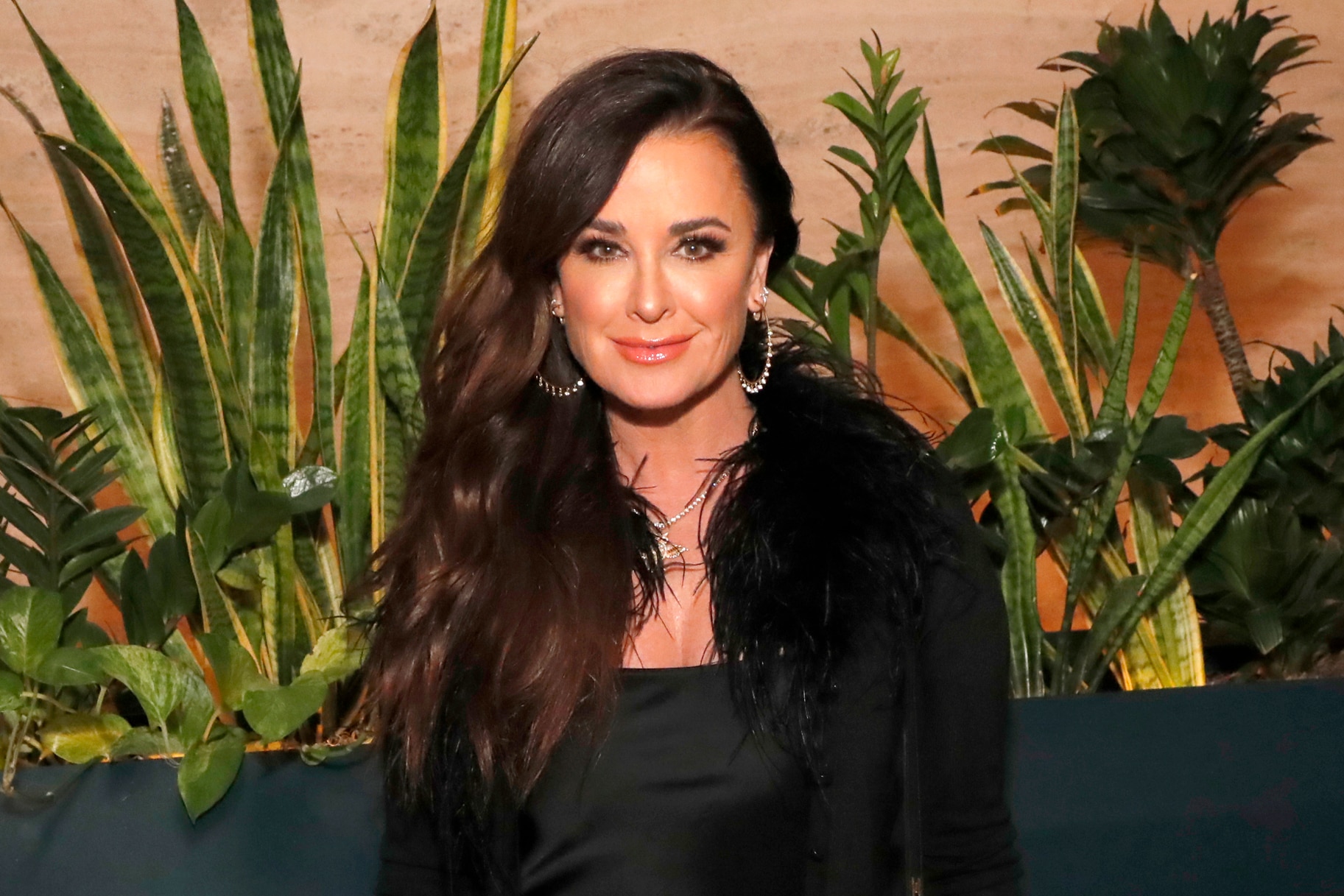 Kyle Richards Heads To Her Beverly Hills Store - The Hollywood Gossip