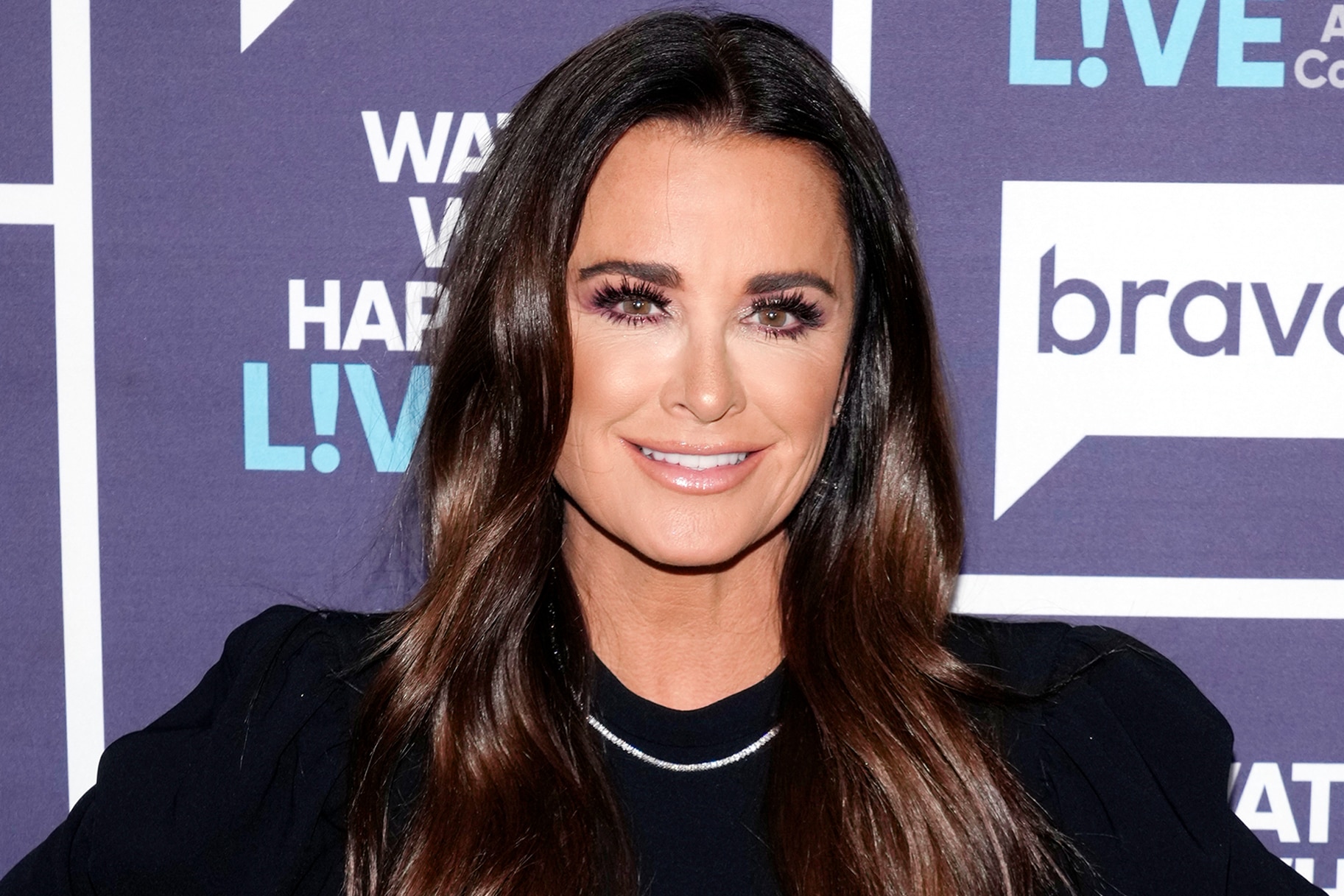 Inside RHOBH's Kyle Richards $8M LA mansion featuring EIGHT fireplaces and  a home theater – The US Sun