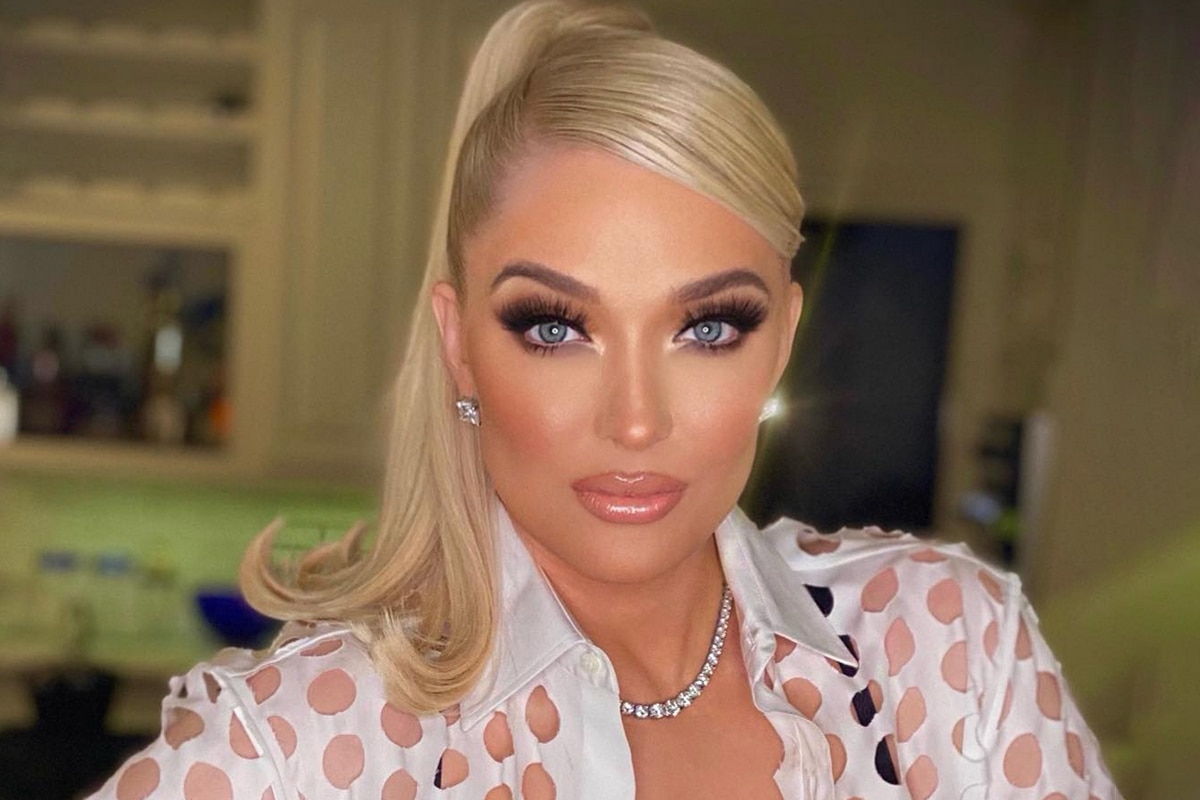 RHOBH's Erika Jayne ditches glam & shouts 'I don't give a f**k