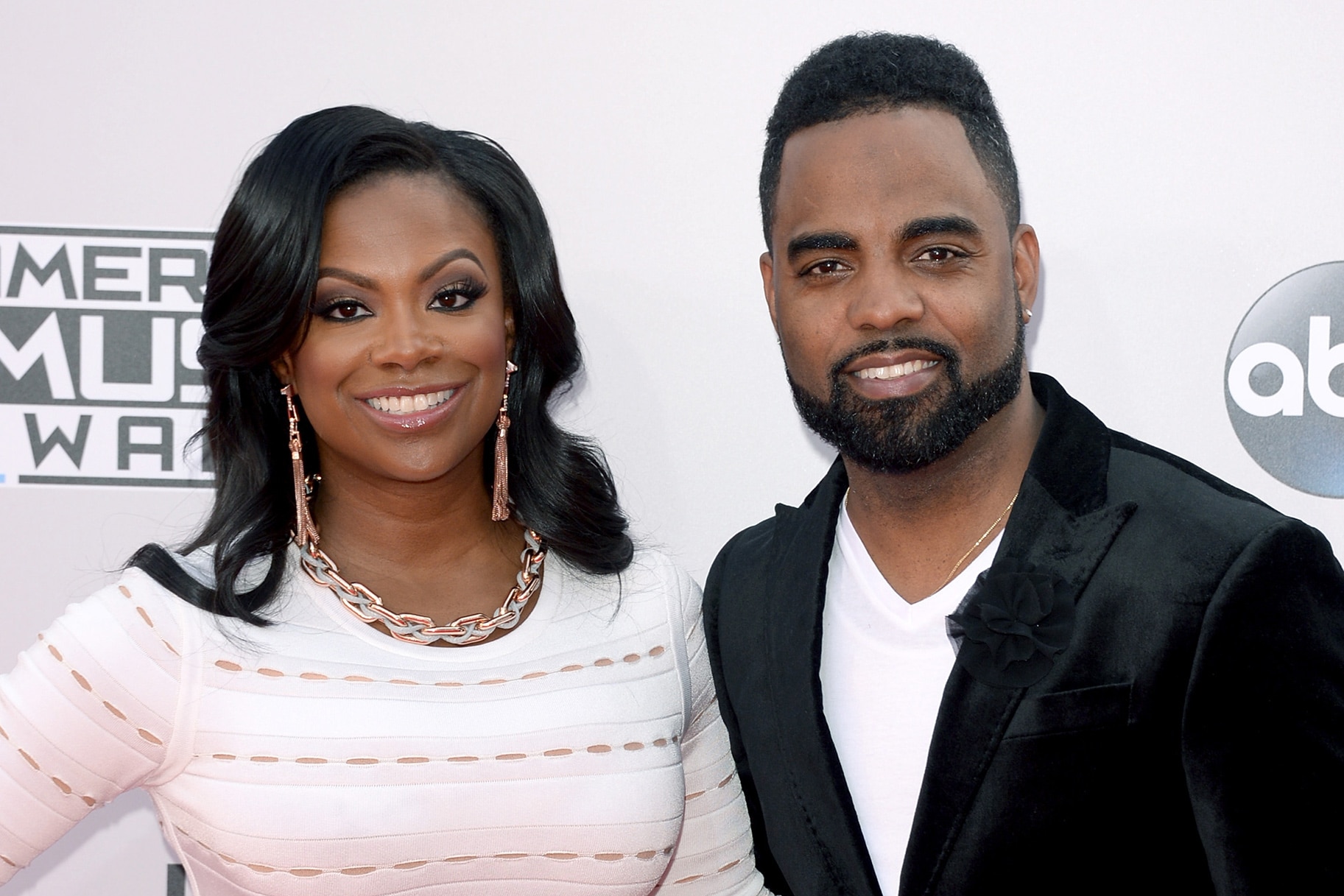 Kandi Burruss' Husband Todd Tucker Sexily Spanks Her In New Shoot [Photo] -  theJasmineBRAND