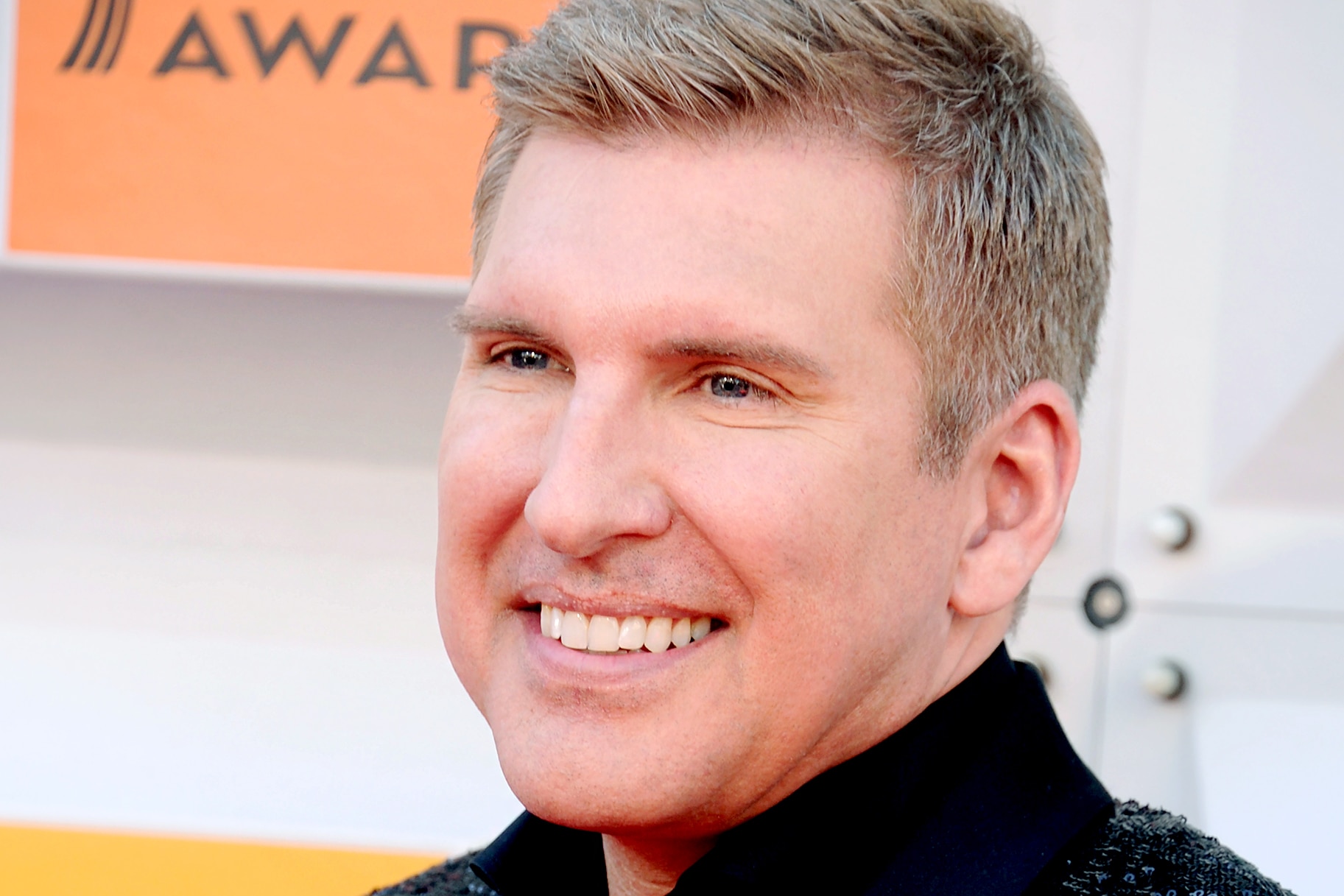 todd chrisley kitchen table