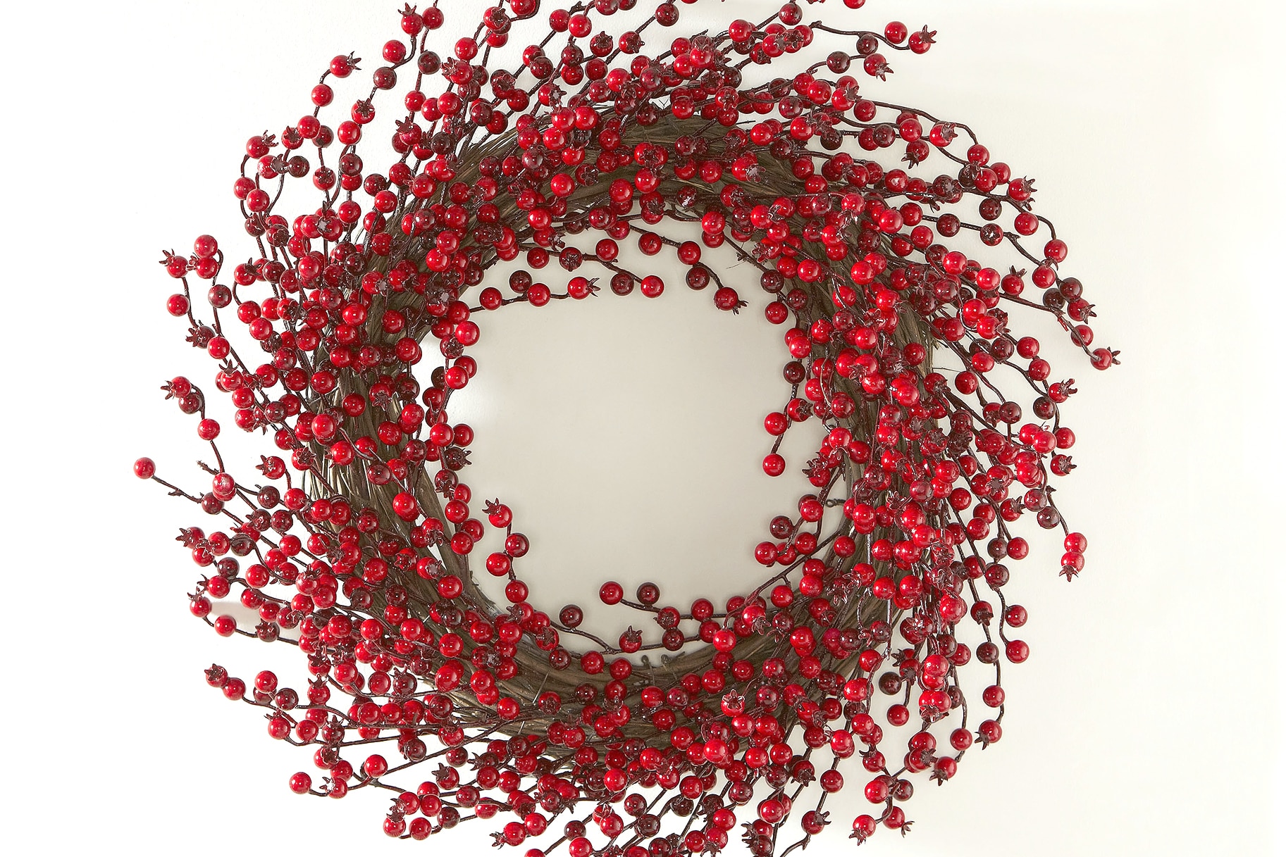 Beautiful Holiday Wreaths for Your Home | Style &amp; Living