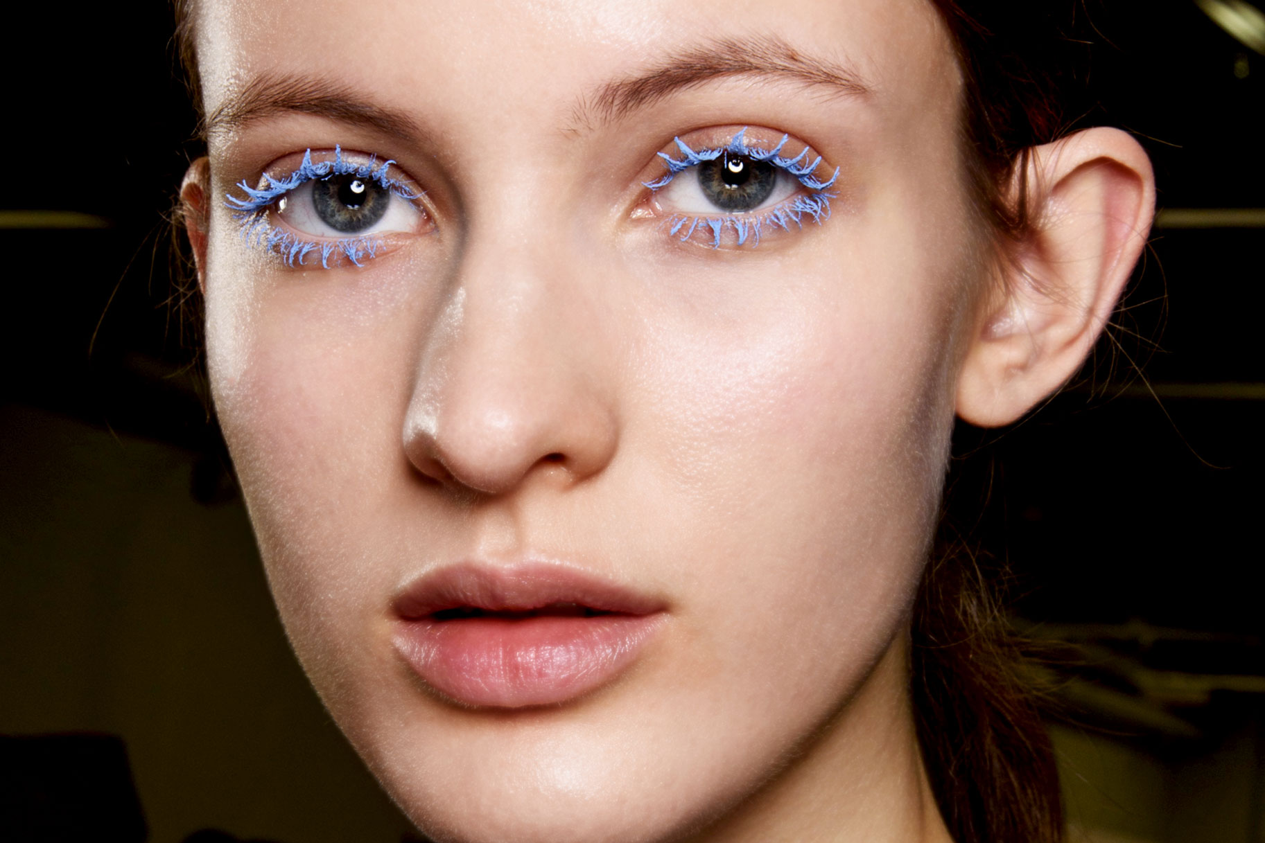 How to Wear Colored Mascara | The Daily Dish