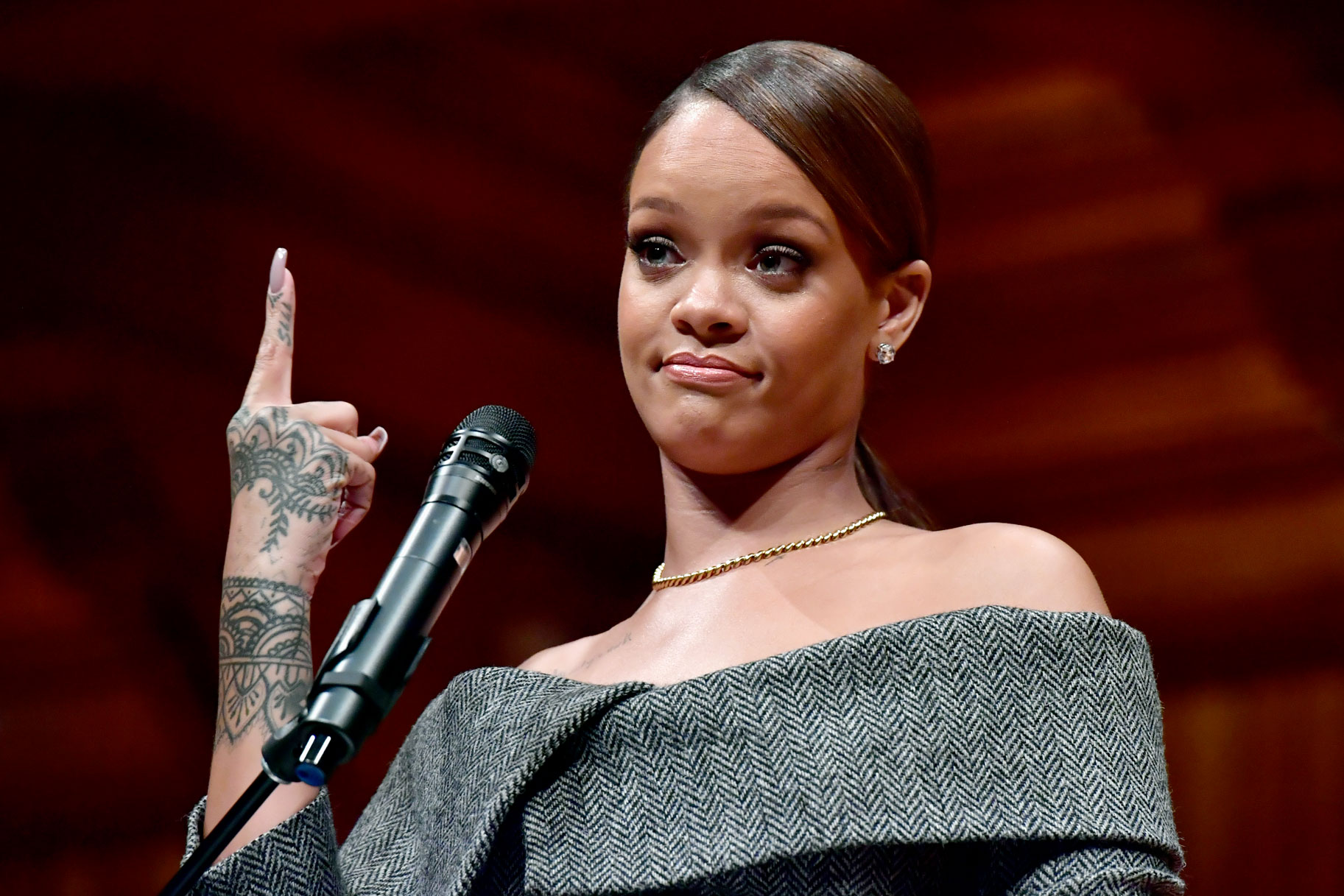 Y'all, A Makeup Company Just Shaded Fenty Beauty So Rihanna