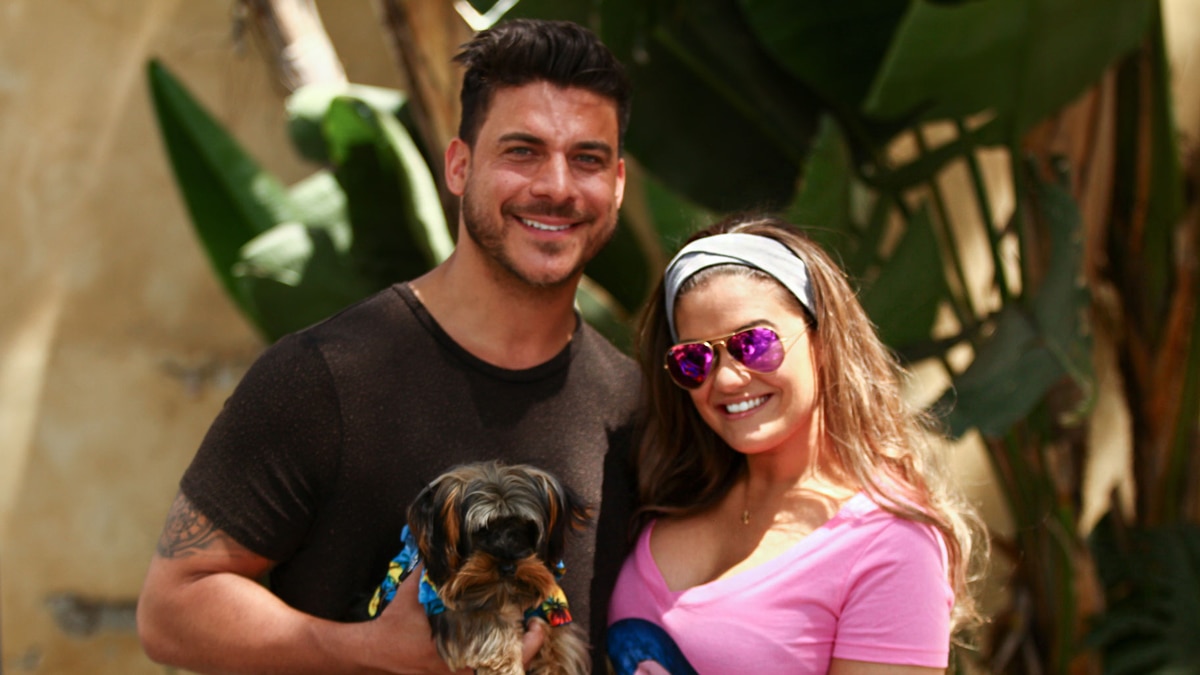 Vanderpump Rules Jax And Brittany Take Kentucky Bravo Tv Official Site