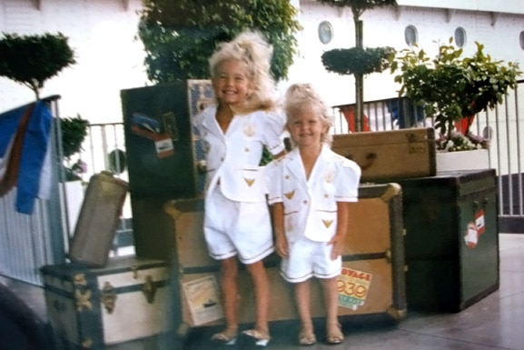 Heather Altman of MDLLA as a child wearing matching outfits with her cousin