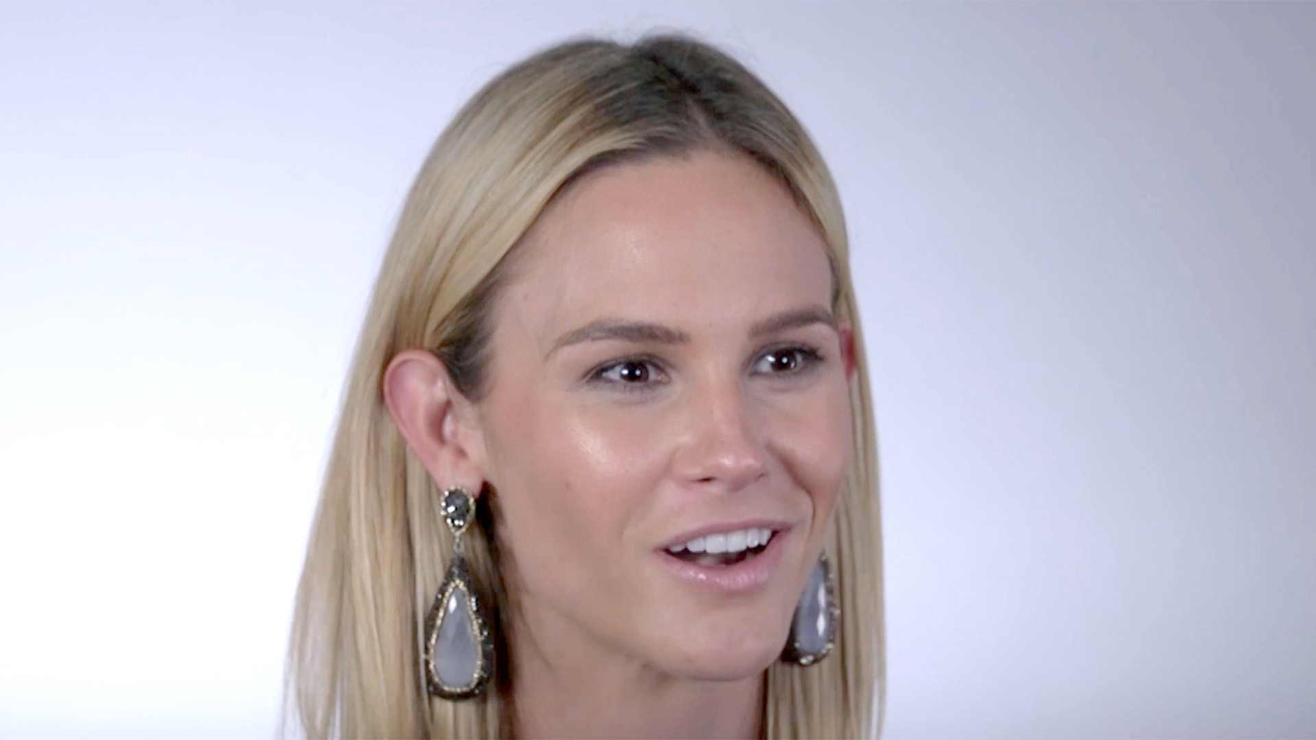 Watch Meghan King Edmonds Shares Her Favorite Beauty Products The