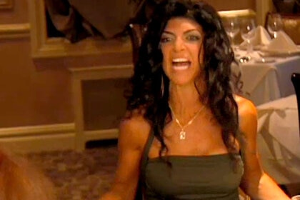 teresa-giudice-table-flip