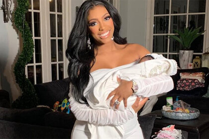 porsha-williams-pilar-breastfeeding-baby.jpg