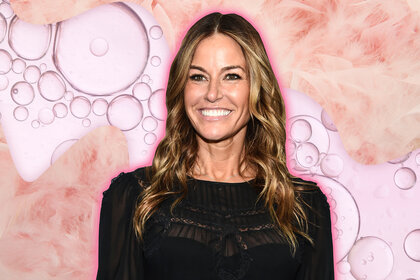 Kelly Bensimon Yoga Pose