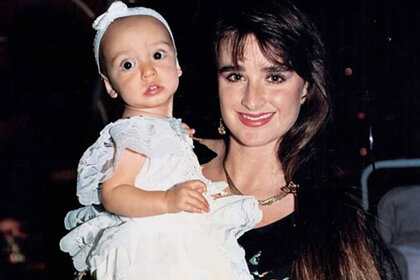 Kyle Richards Farrah Brittany Motherhood