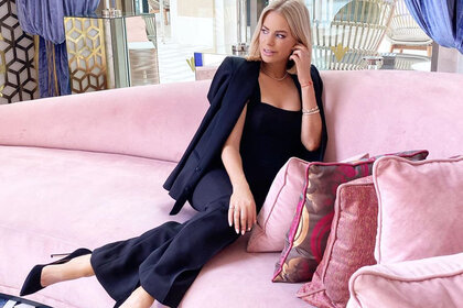 Caroline Stanbury Living Situation