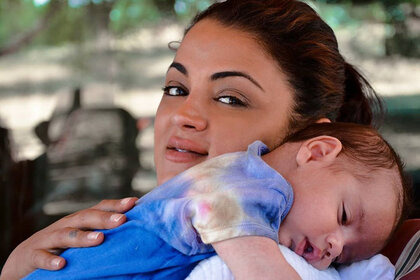 Golnesa Gharachedaghi Motherhood Updates Shahs