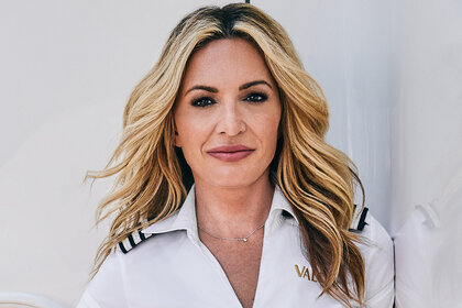 Kate Chastain Leaves Below Deck