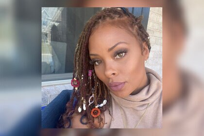 Eva Marcille Fall Manicure