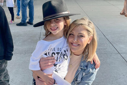 Daily Dish Ig Rhoc Gina Kirschenheiter Daughter Vegas Trip