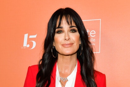 Style Living Rhobh Kyle Richards Tummy Tuck