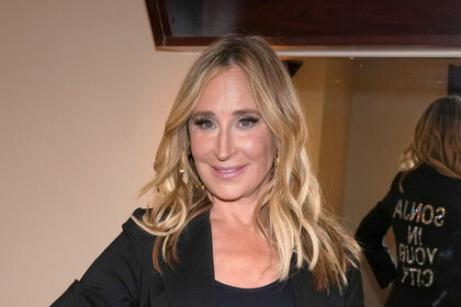 Sonja Morgan wearing a black blazer at Bravocon 2023.