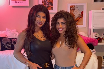 Teresa Giudice and Milania Giudice standing in her dorm together