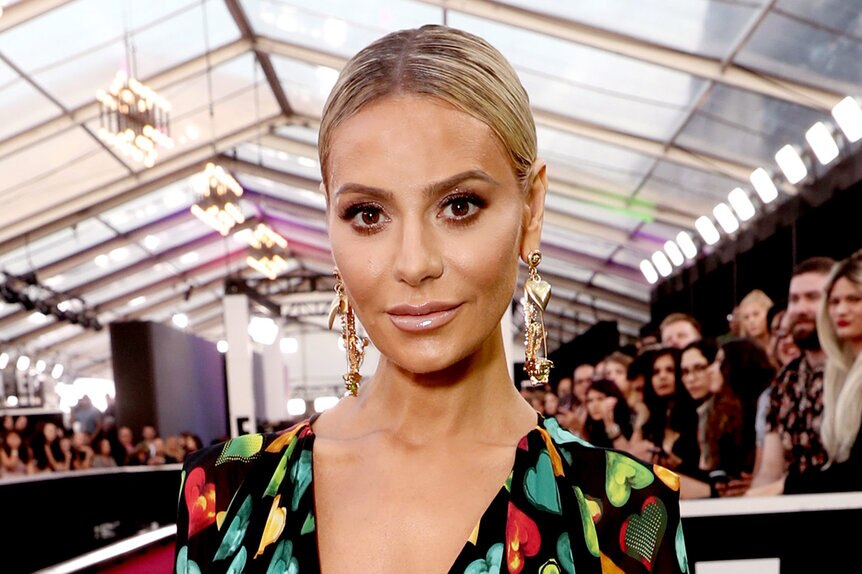 Dorit Kemsley's Date Night Glam in Pearl Dress and Hair Pins | The Daily  Dish