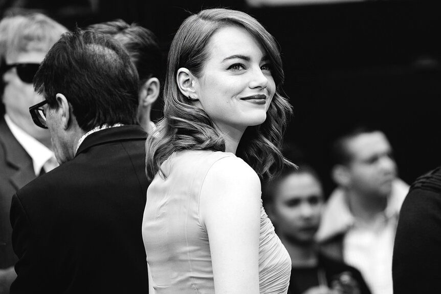 Emma Stone Met Gala 2014 Hair and Makeup Look – StyleCaster