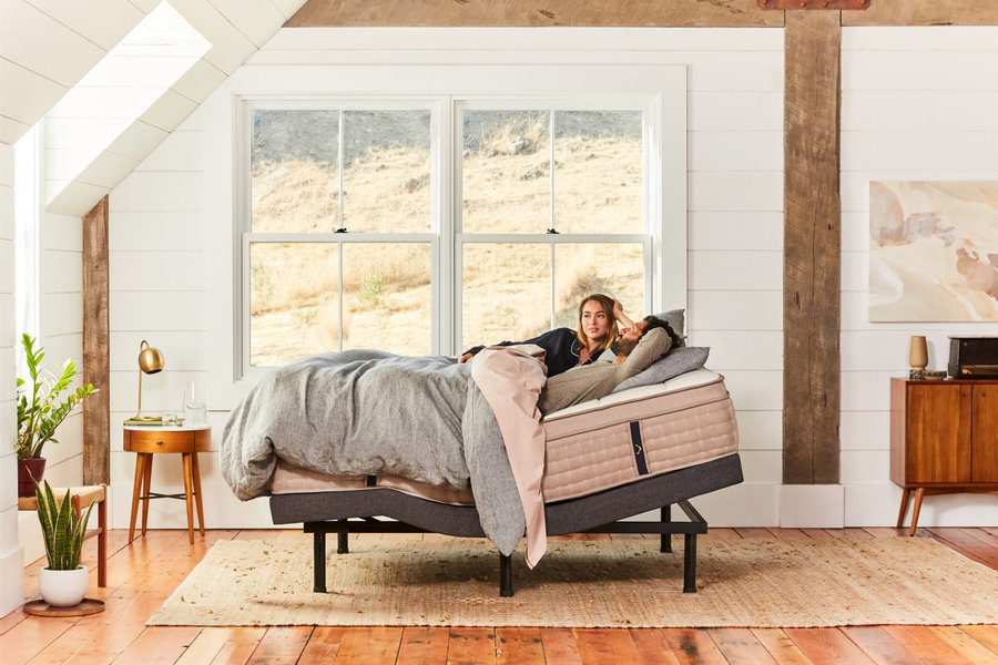 dreamcloud bed frame