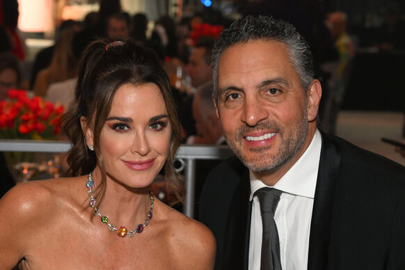 Kyle Richards and husband, Mauricio Umansky, at the Elton John Oscar's party.