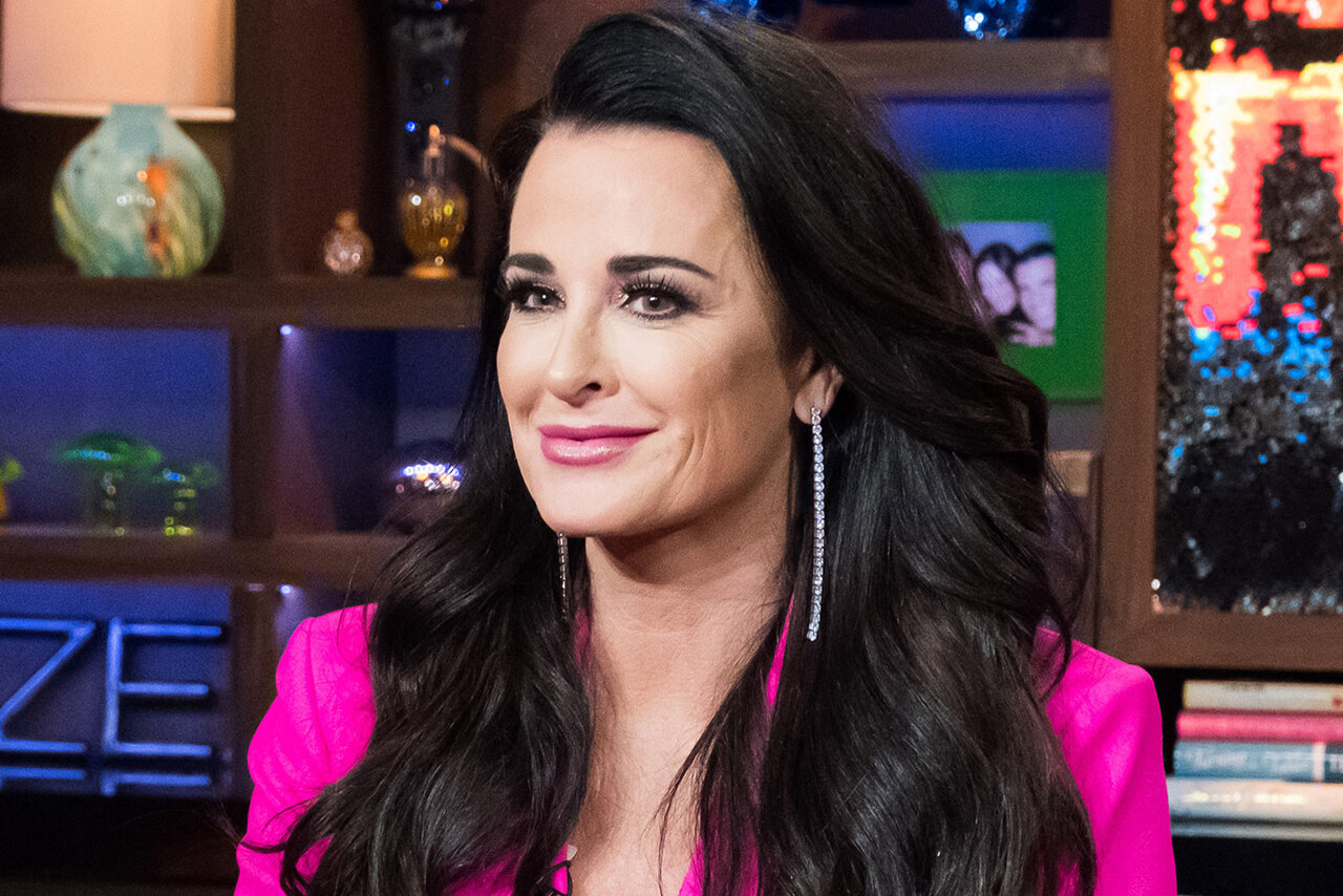 Explore What's Inside Kyle Richards' Bag: Beauty, Fitness, and