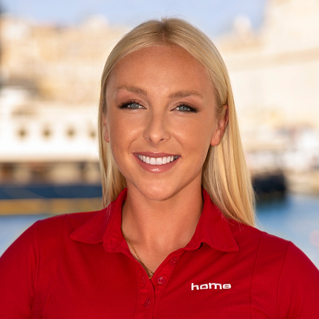 Courtney Veale | Below Deck Mediterranean