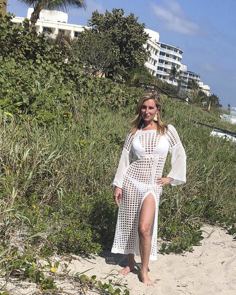 sonja morgan white beach coverup