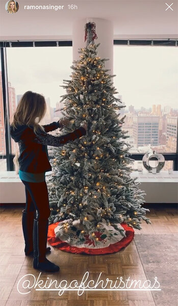 Ramona Singer Christmas Tree 1