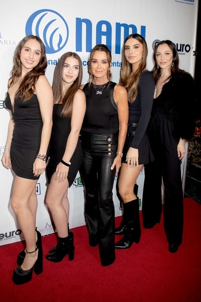 Kyle Richards on the red carpet with her four daughters Alexia, Portia, Sophia and Farrah