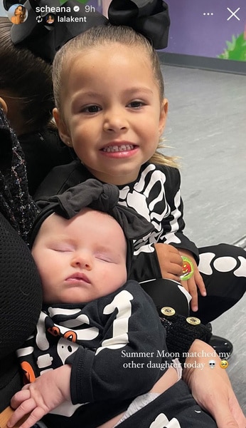 Summer Moon and Sosa Kent wearing matching outfits for Halloween.