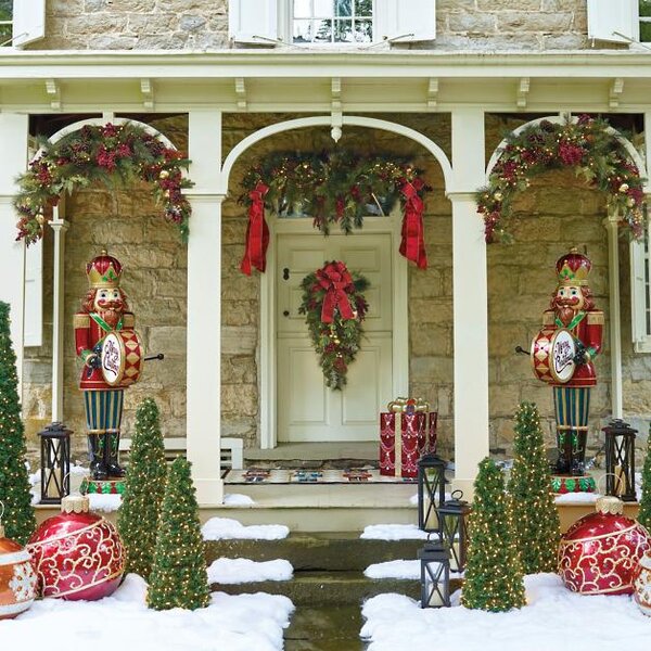 How to Decorate Like RHONY's Dorinda Medley This Christmas | The Daily Dish