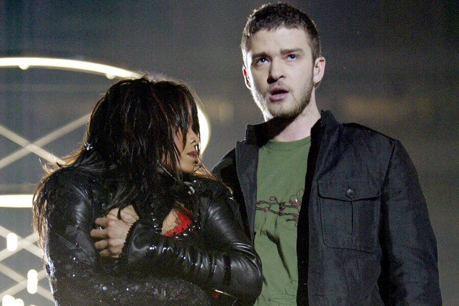 Justin Timberlake's Super Bowl Halftime Show Was a Total Disaster