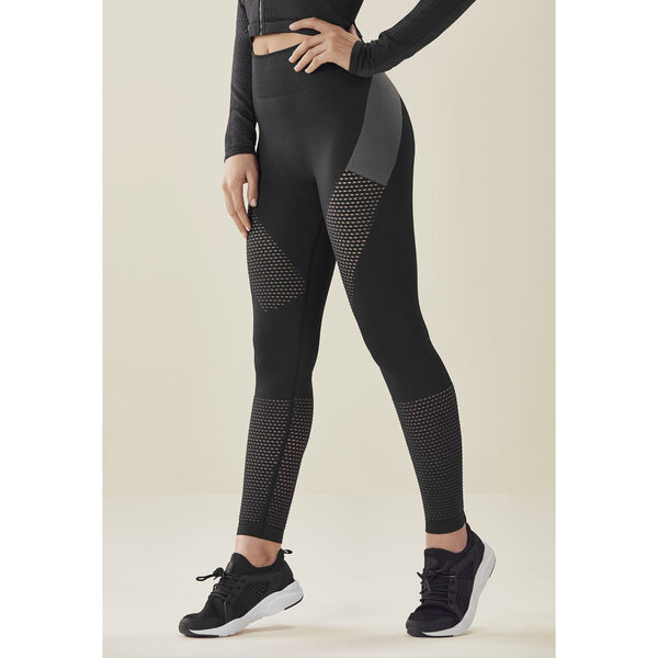 Demi Lovato - Sold Out. Brought Back. Better Than EVER.❤️ leggings.fabletics.com/F719au