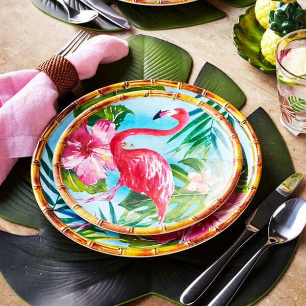 Flamingo hotsell dinnerware set