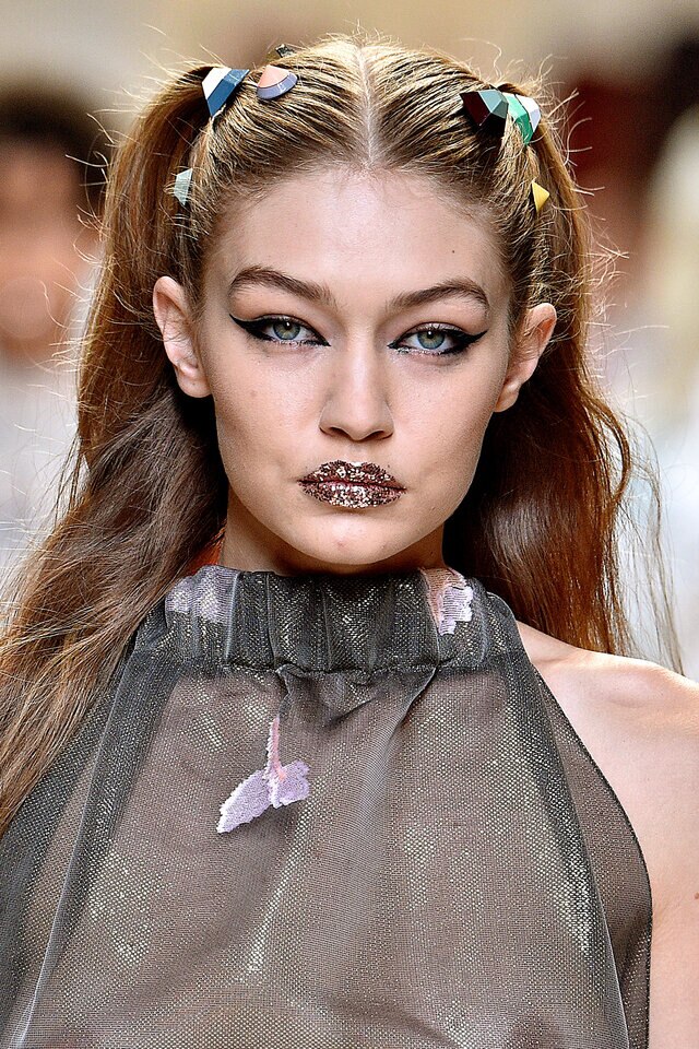 Check Out Bella and Gigi Hadid's Sparkly Lips Fendi [See Photos ...