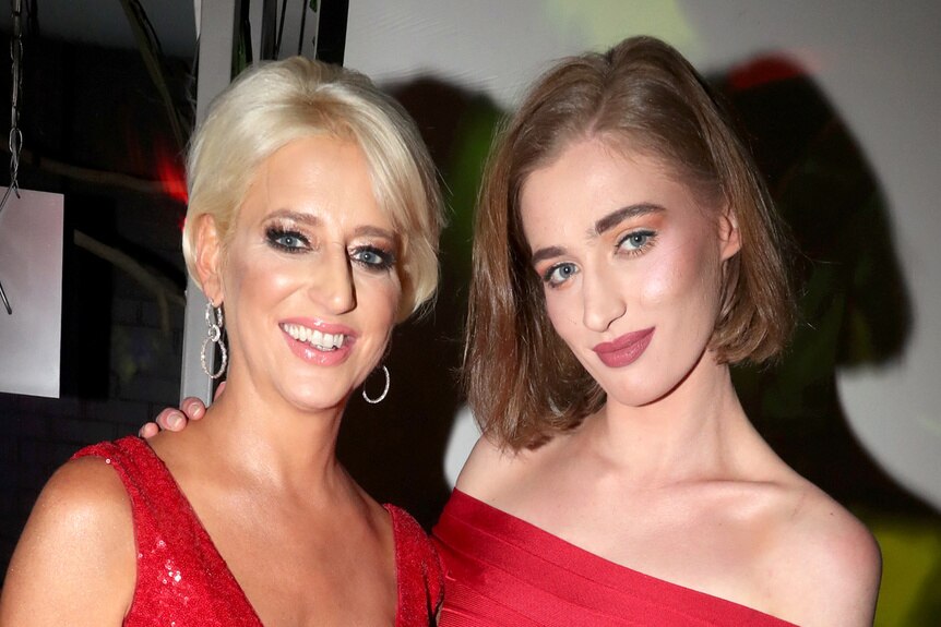 See Dorinda Medley & Daughter Hannah Lynch's Old Family Photos | The ...