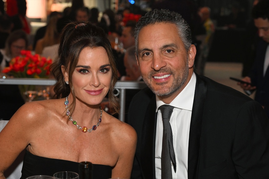 Mauricio Umansky Admits To "Sad" Living Situation With Kyle | The Daily ...