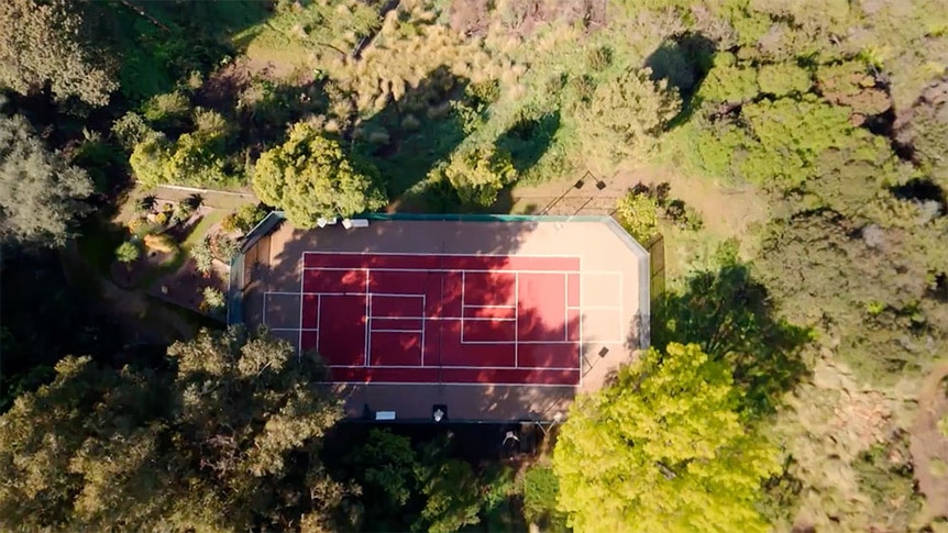 The tennis court outside of Heather Dubrow's Beverly Hills home.