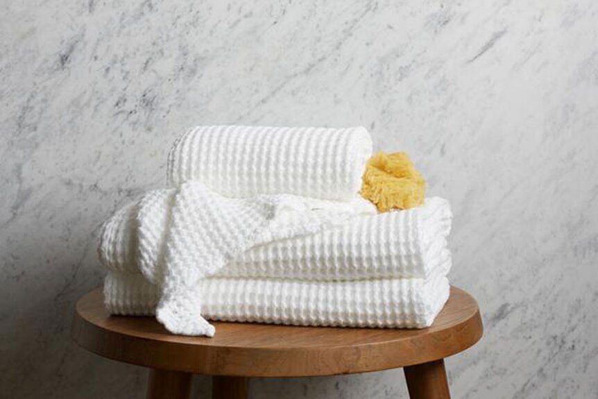 Parachute Turkish Cotton Waffle Bath Towel in Grey